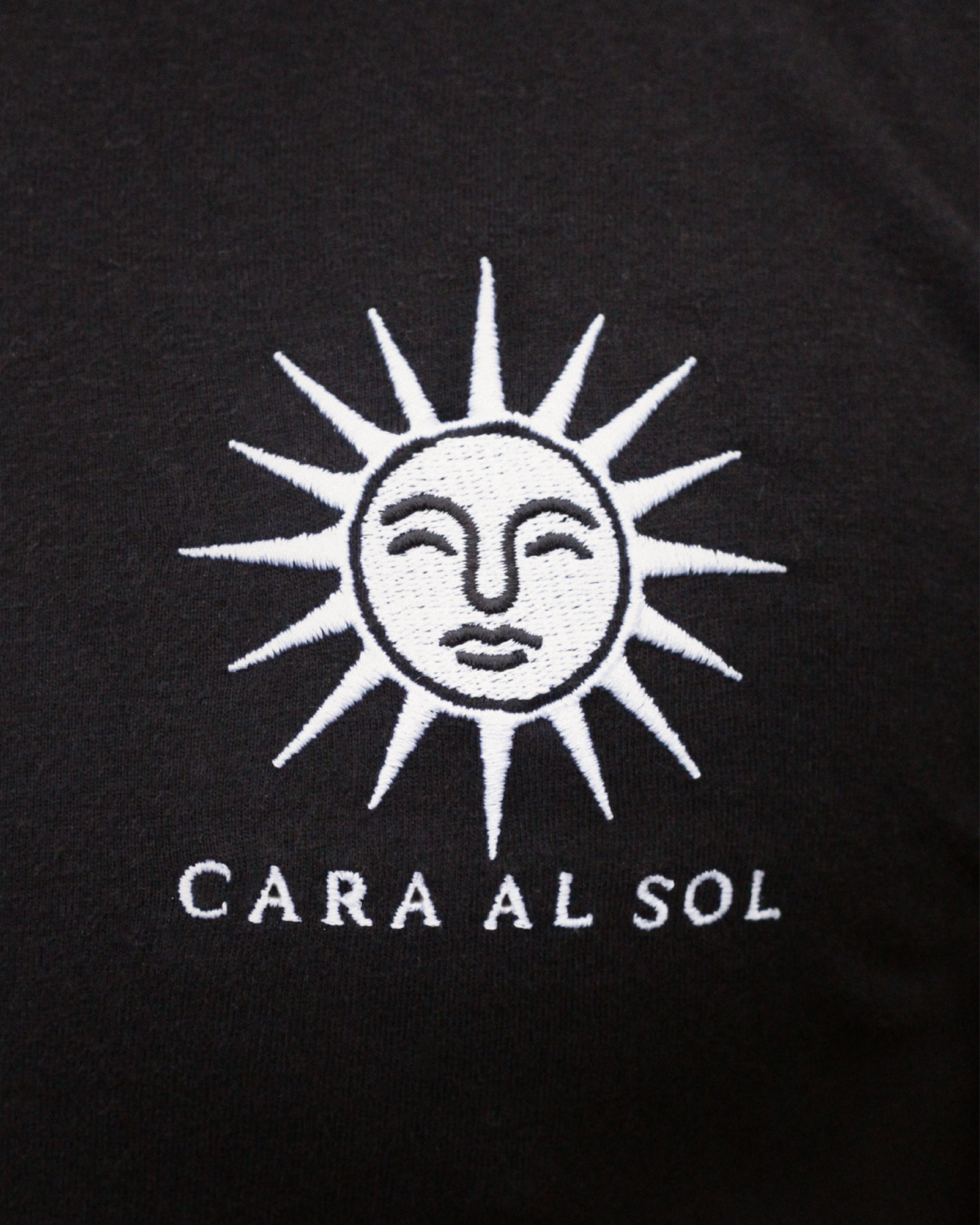 CARA AL SOL II - Solar Noir